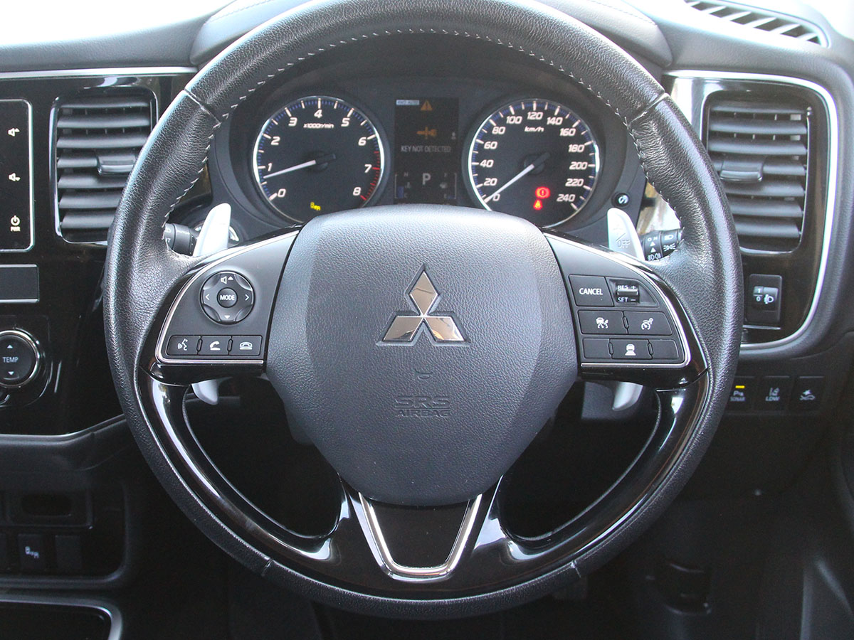 2019 Mitsubishi Outlander XLS 2.4L Petrol 4WD 7 Seater