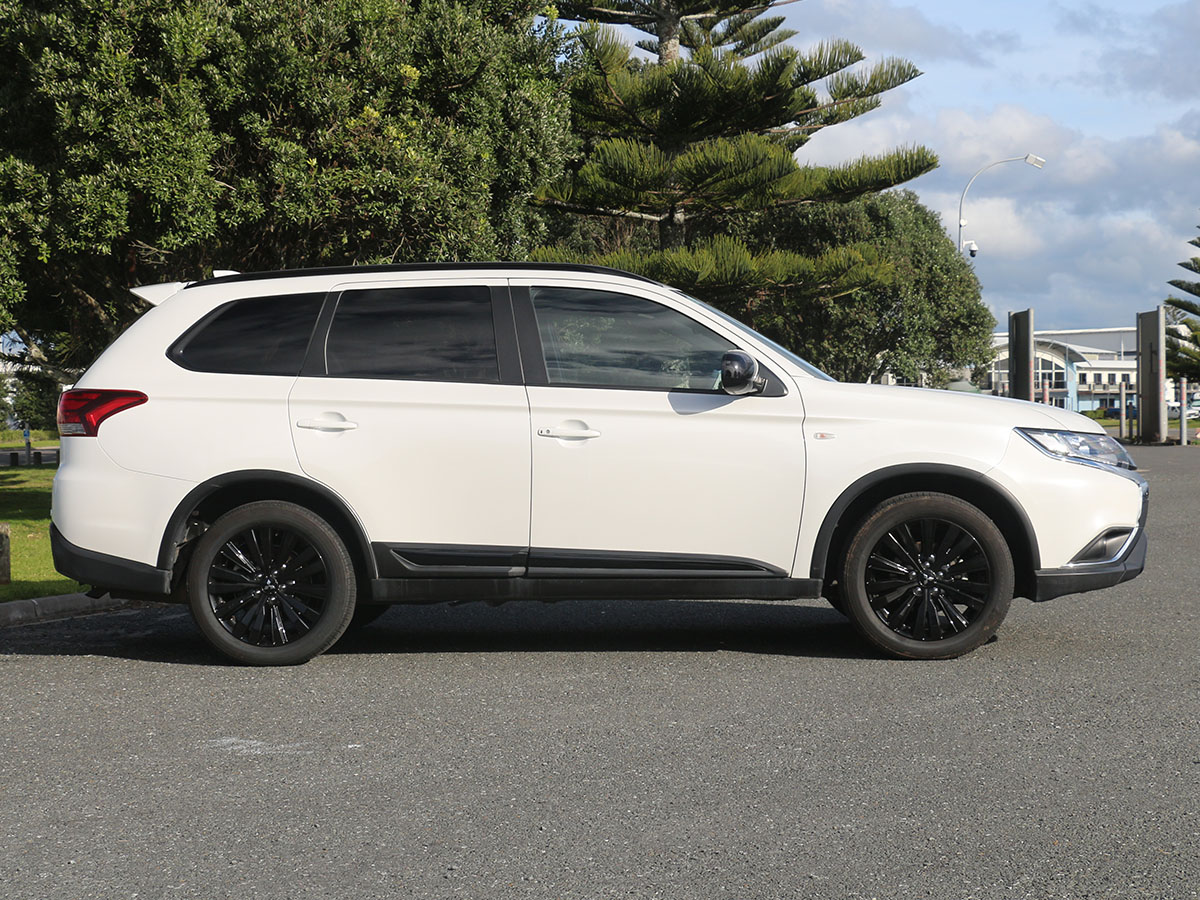 2020 Mitsubishi Outlander SPORT 2.4L Petrol 4WD 7 Seater