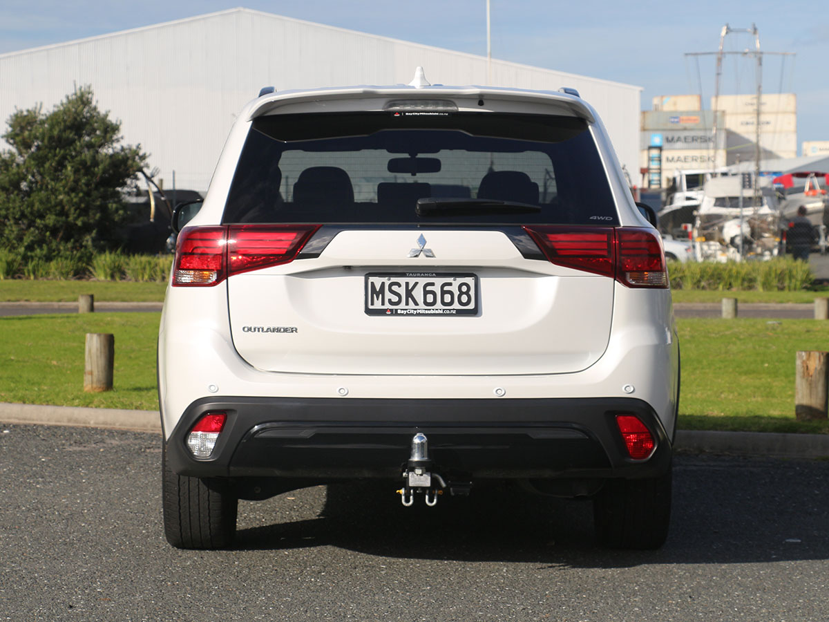 2020 Mitsubishi Outlander SPORT 2.4L Petrol 4WD 7 Seater