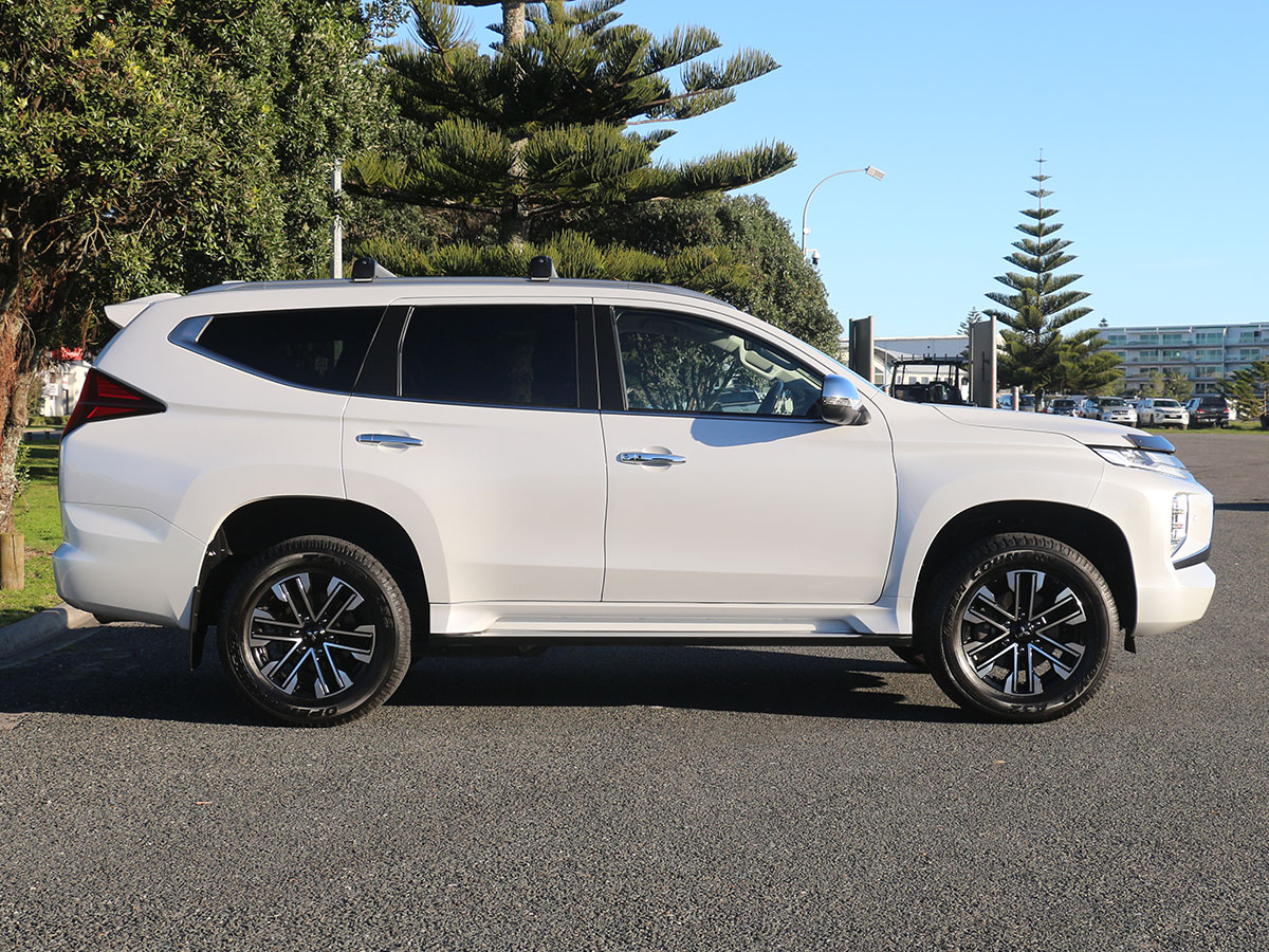 2020 Mitsubishi Pajero Sport VRX 2.4L Diesel 4WD 7 Seater
