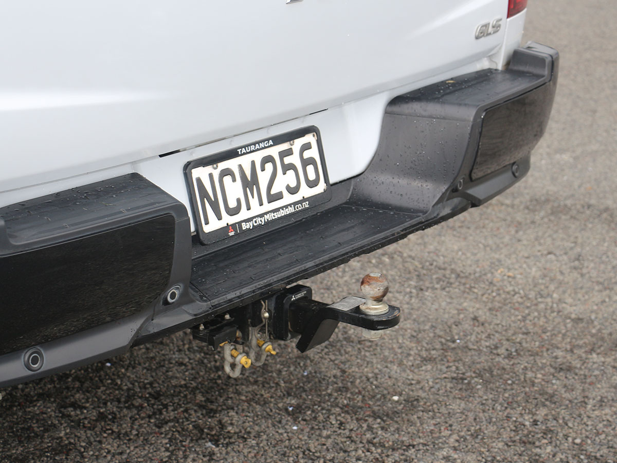 2020 Mitsubishi Triton GLSB 4WD 2.4L Diesel Turbo 6 Speed Auto