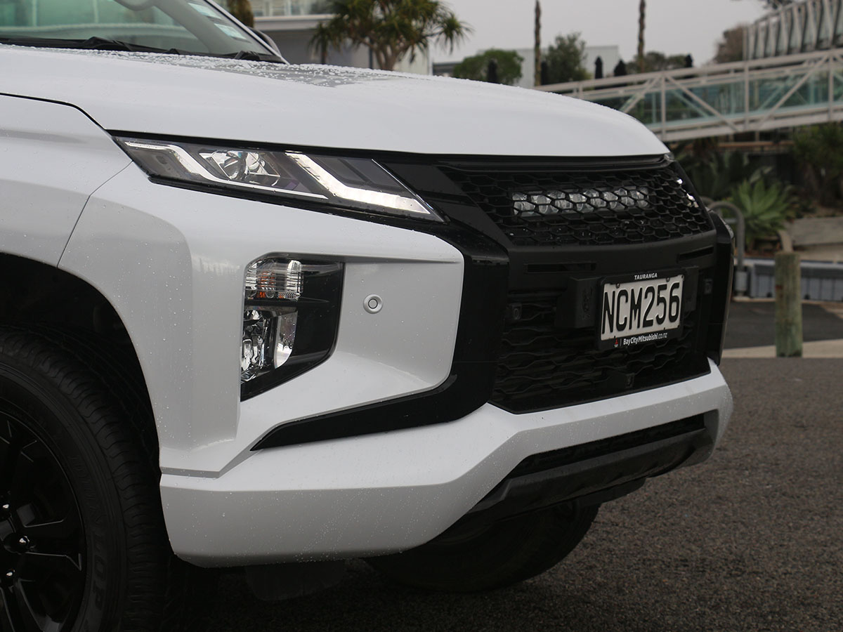 2020 Mitsubishi Triton GLSB 4WD 2.4L Diesel Turbo 6 Speed Auto