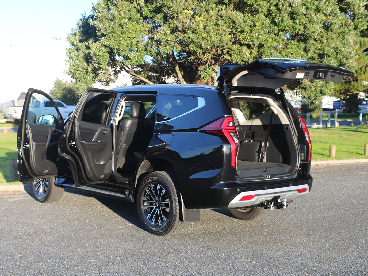 2021 Mitsubishi Pajero Sport VRX 2.4L Diesel 4WD 7 Seater