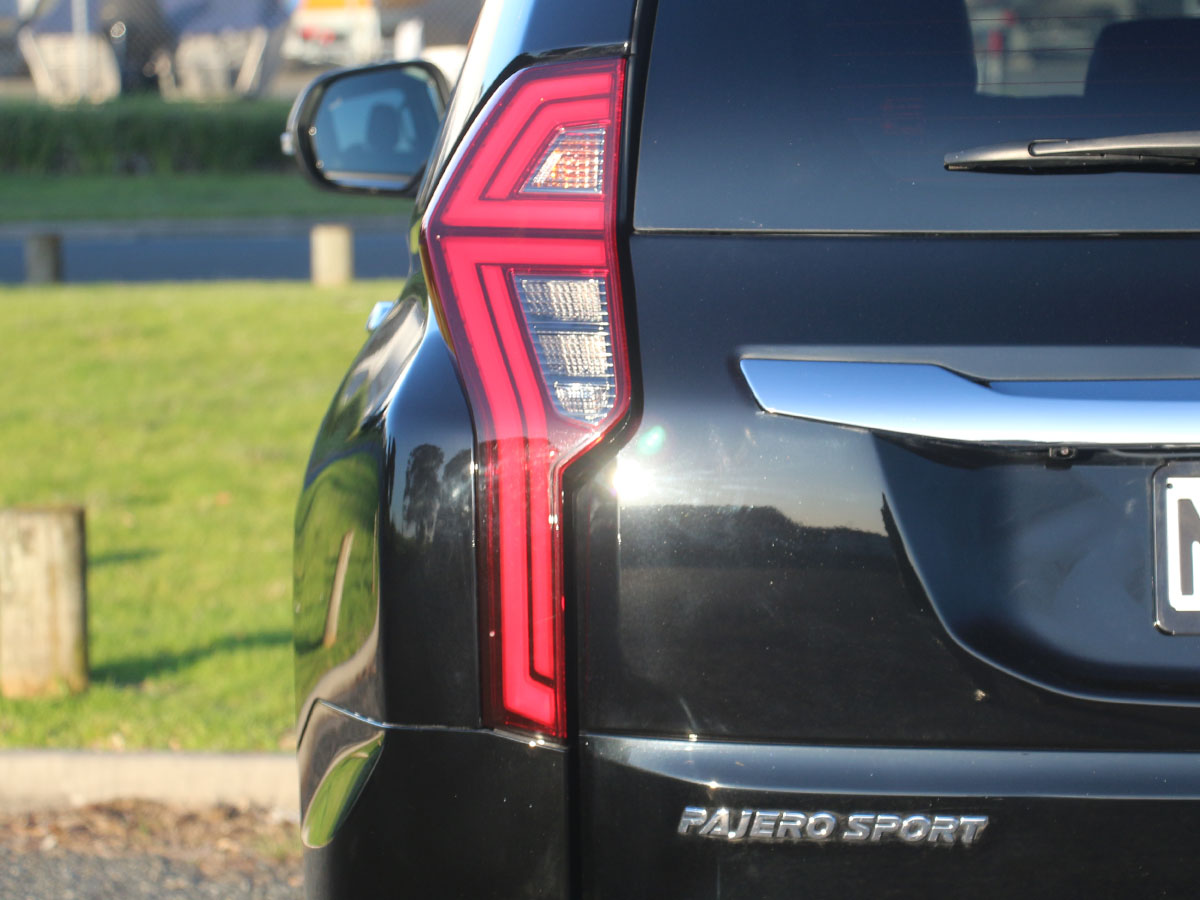 2021 Mitsubishi Pajero Sport VRX 2.4L Diesel 4WD 7 Seater