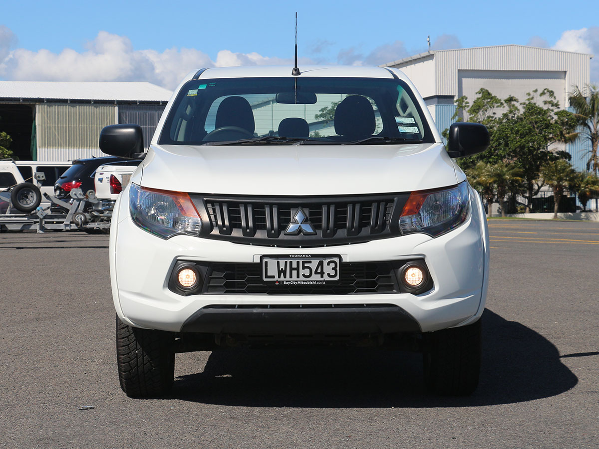 2018 Mitsubishi Triton GLX 4WD 2.4L Diesel Auto