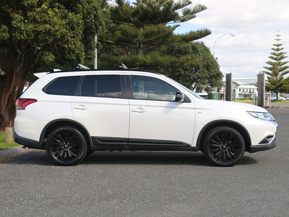 2020 Mitsubishi Outlander SPORT 2.4L Petrol 4WD 7 Seater