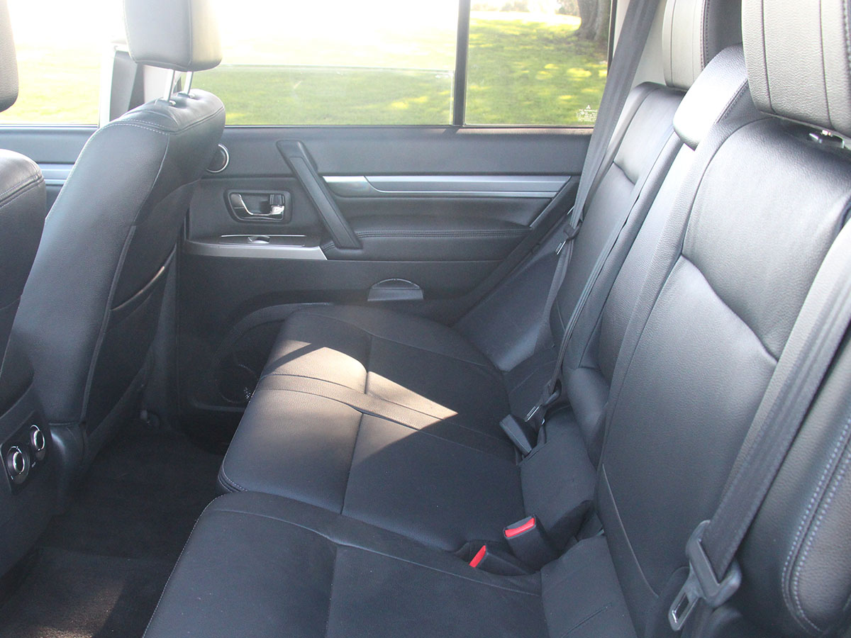 2021 Mitsubishi Pajero Exceed 3.2L Diesel Turbo 4WD Auto