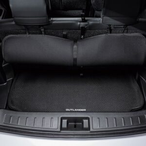 CARGO LINER - 7 SEATER