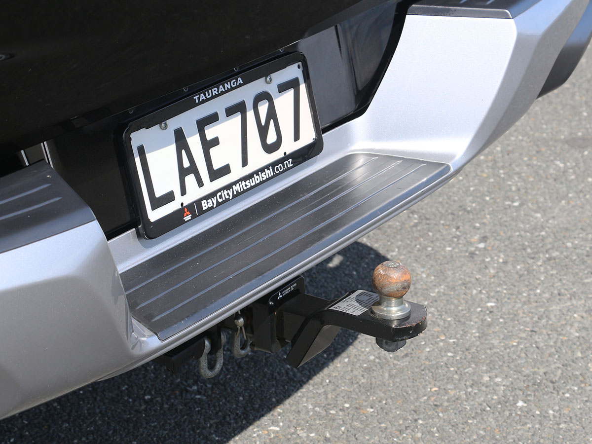 2017 Mitsubishi Triton VRX 2.4L Diesel Auto