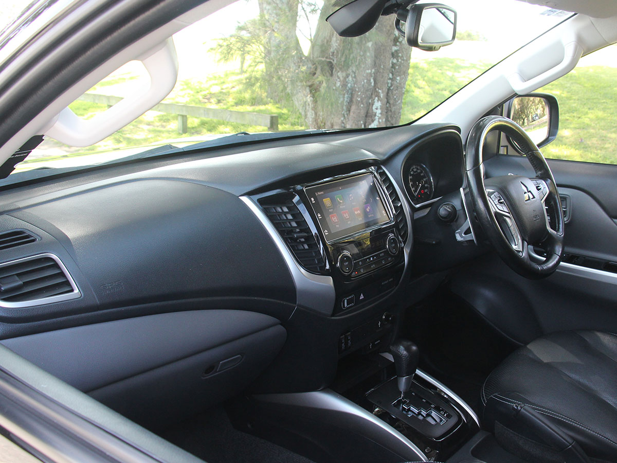 2017 Mitsubishi Triton VRX 2.4L Diesel Auto