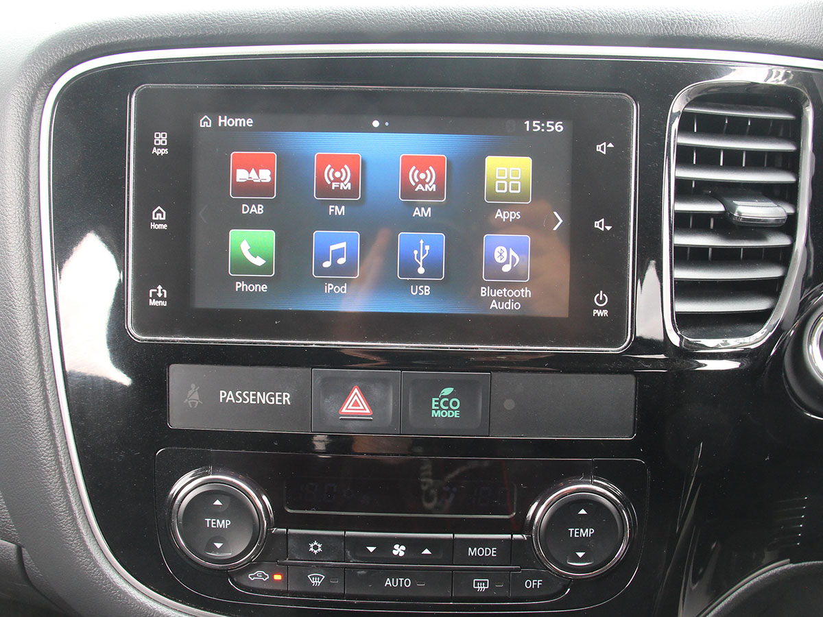 2017 Mitsubishi Outlander LS 2.4L Petrol 4wd 7 Seater Automatic