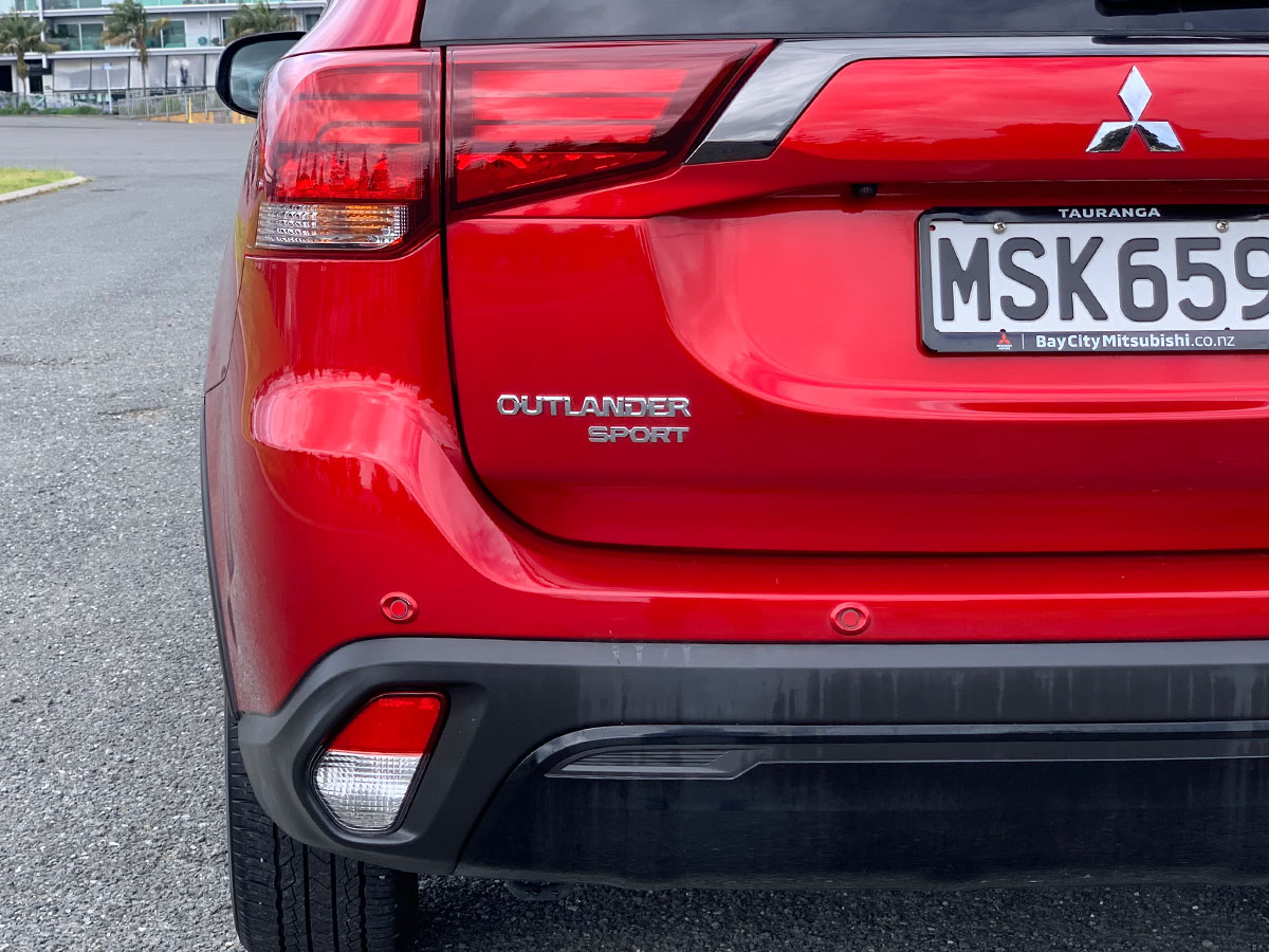 2020 Mitsubishi Outlander SPORT 2.4L Petrol 4WD 7 Seater