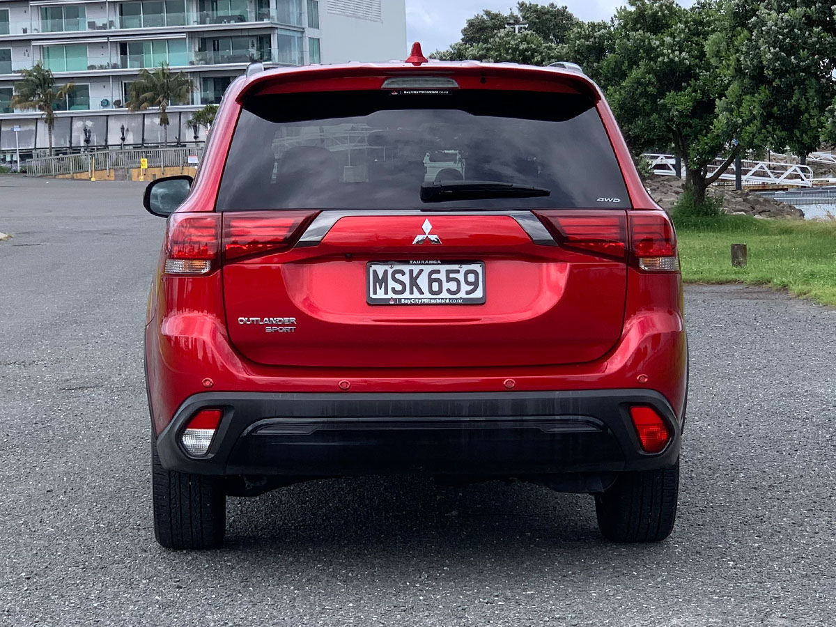 2020 Mitsubishi Outlander SPORT 2.4L Petrol 4WD 7 Seater