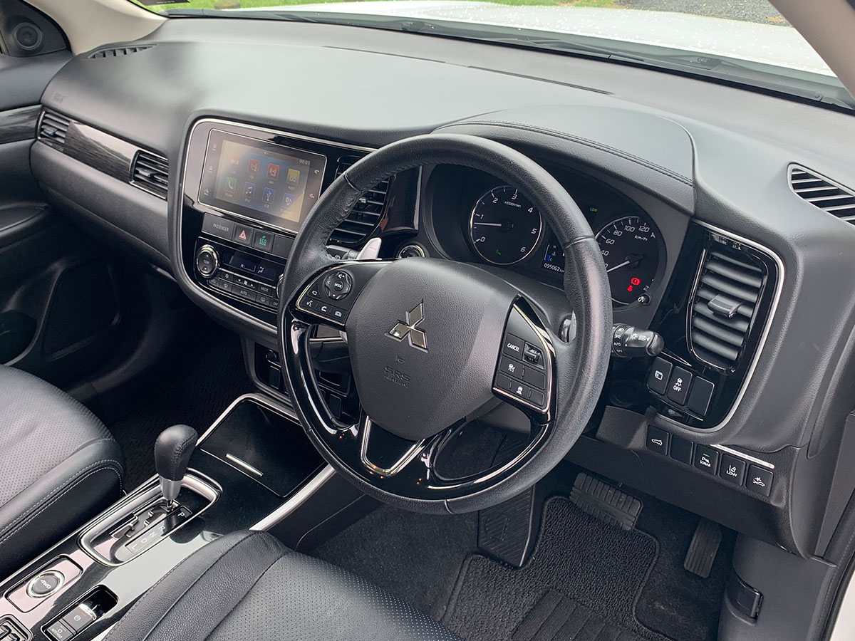 2017 Mitsubishi Outlander VRX 2.3L Diesel 4WD 6 Speed Auto