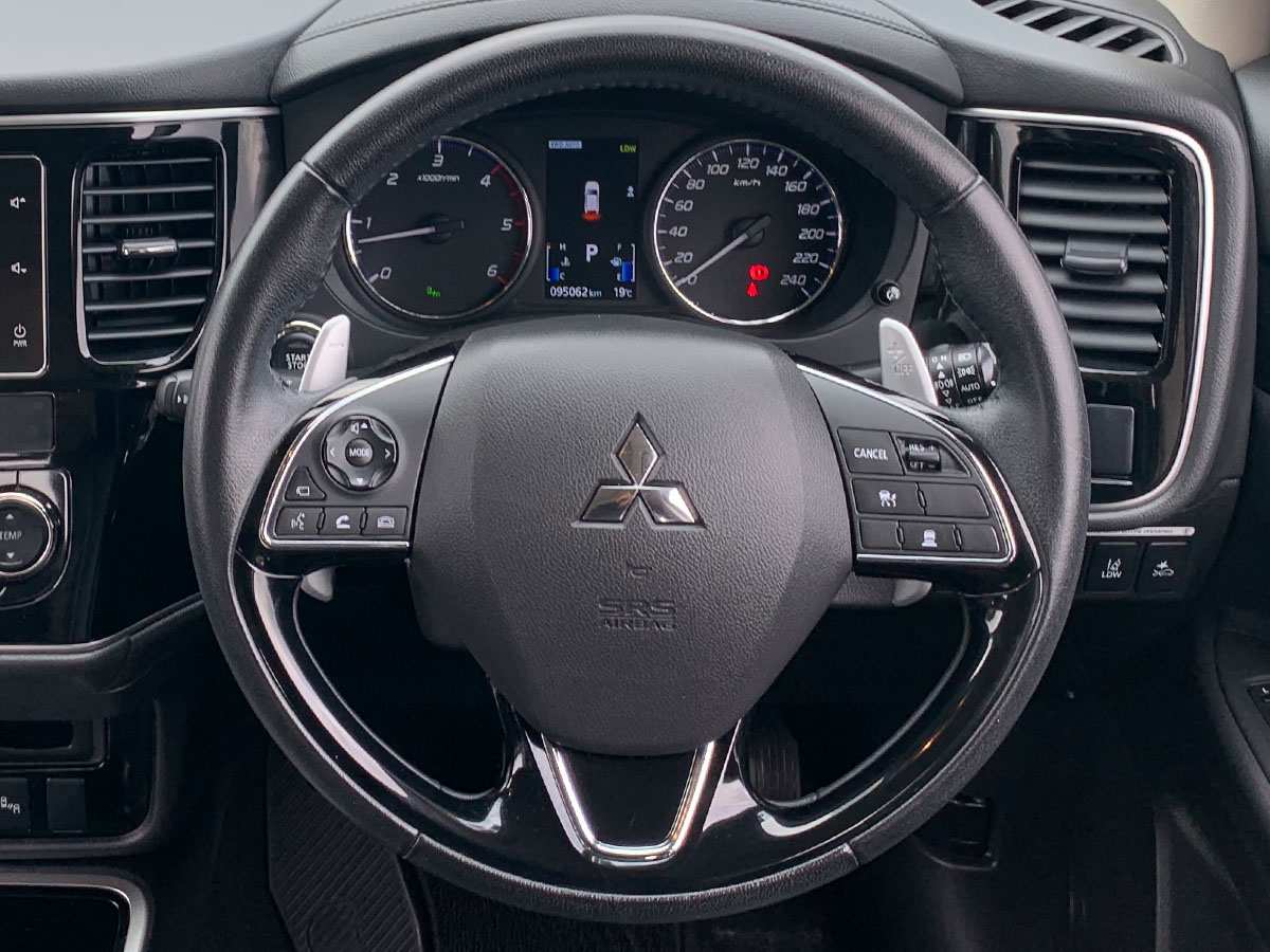 2017 Mitsubishi Outlander VRX 2.3L Diesel 4WD 6 Speed Auto