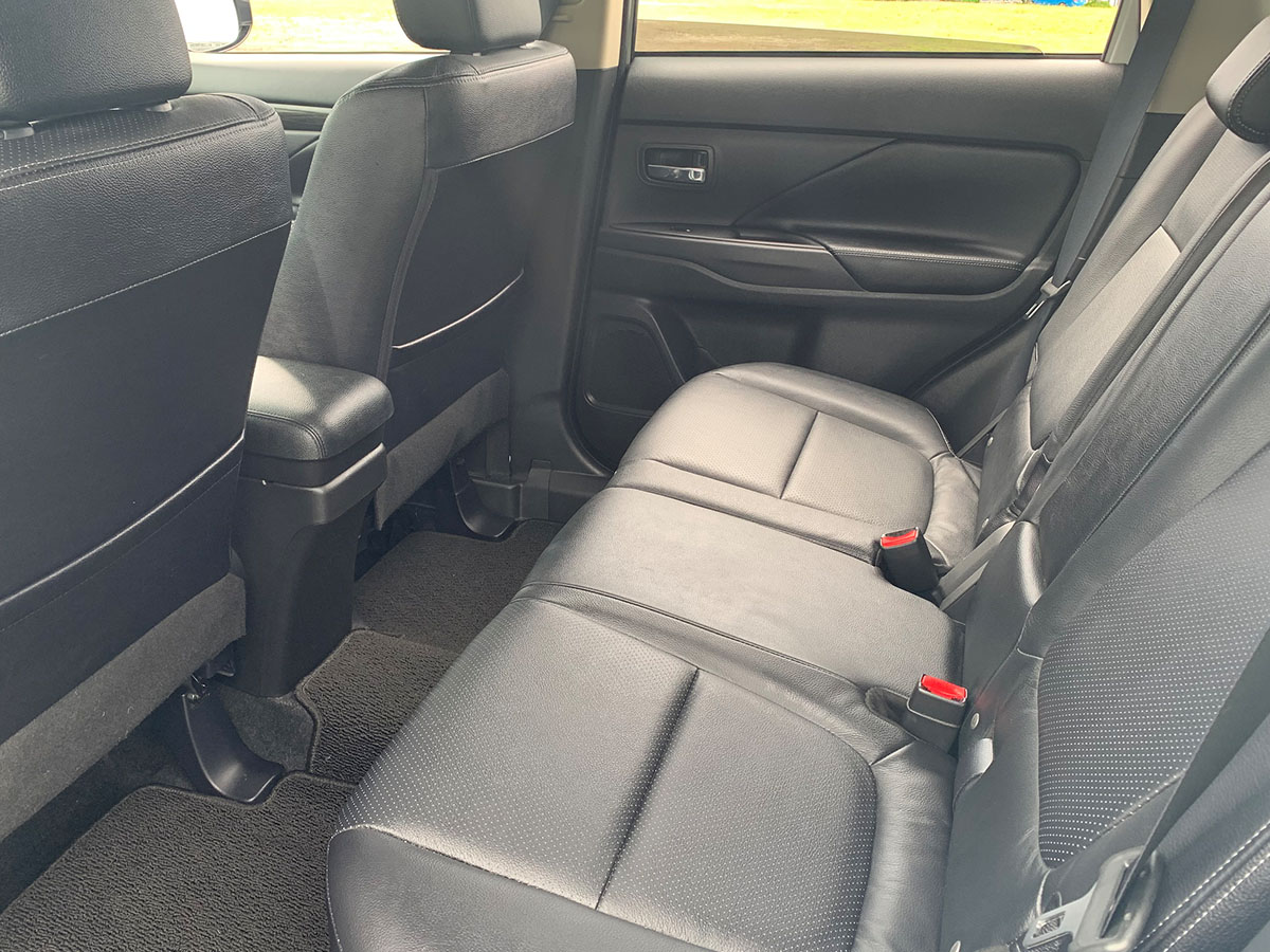 2017 Mitsubishi Outlander VRX 2.3L Diesel 4WD 6 Speed Auto