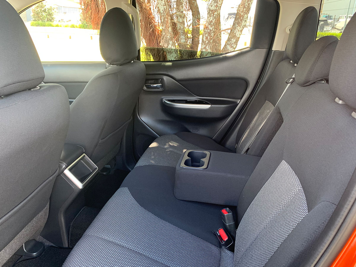 2022 Mitsubishi Triton GLXR 2.4L Diesel Turbo 2WD 6 Speed Auto