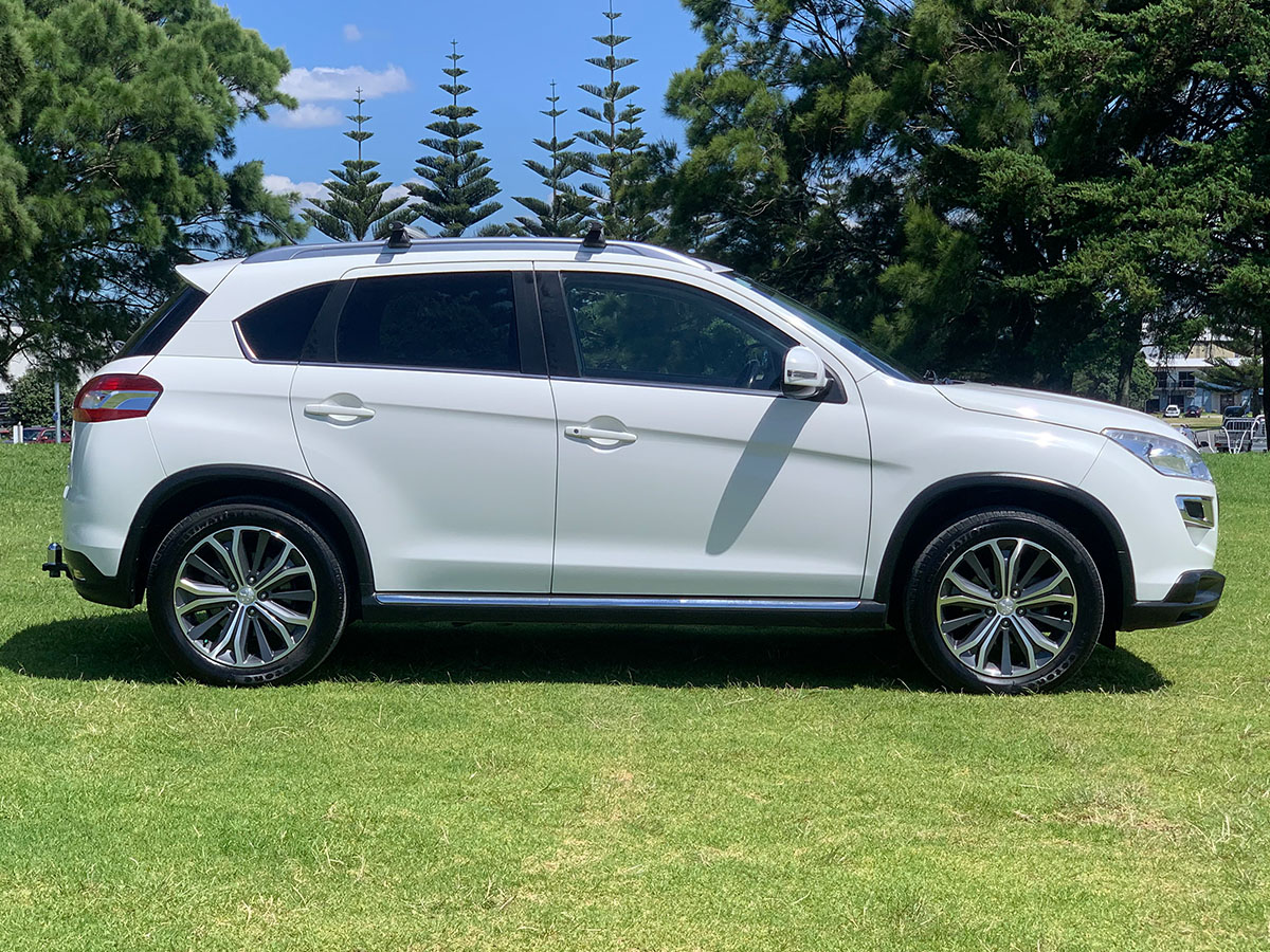 2015 Peugeot 4008 Feline 4X4 2.0L Petrol
