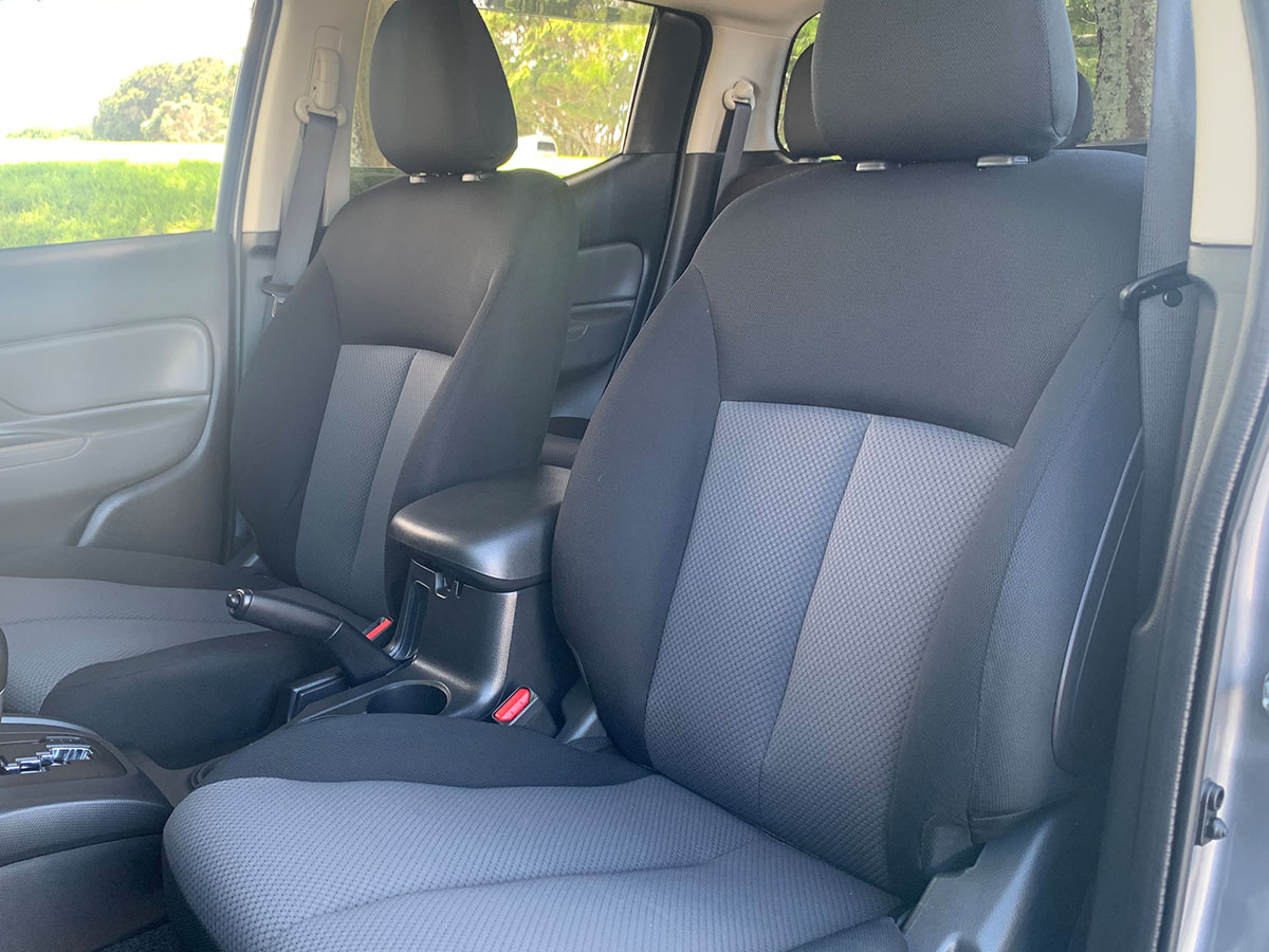 2018 Mitsubishi Triton GLXR 2.4L 2WD Diesel Turbo Automatic