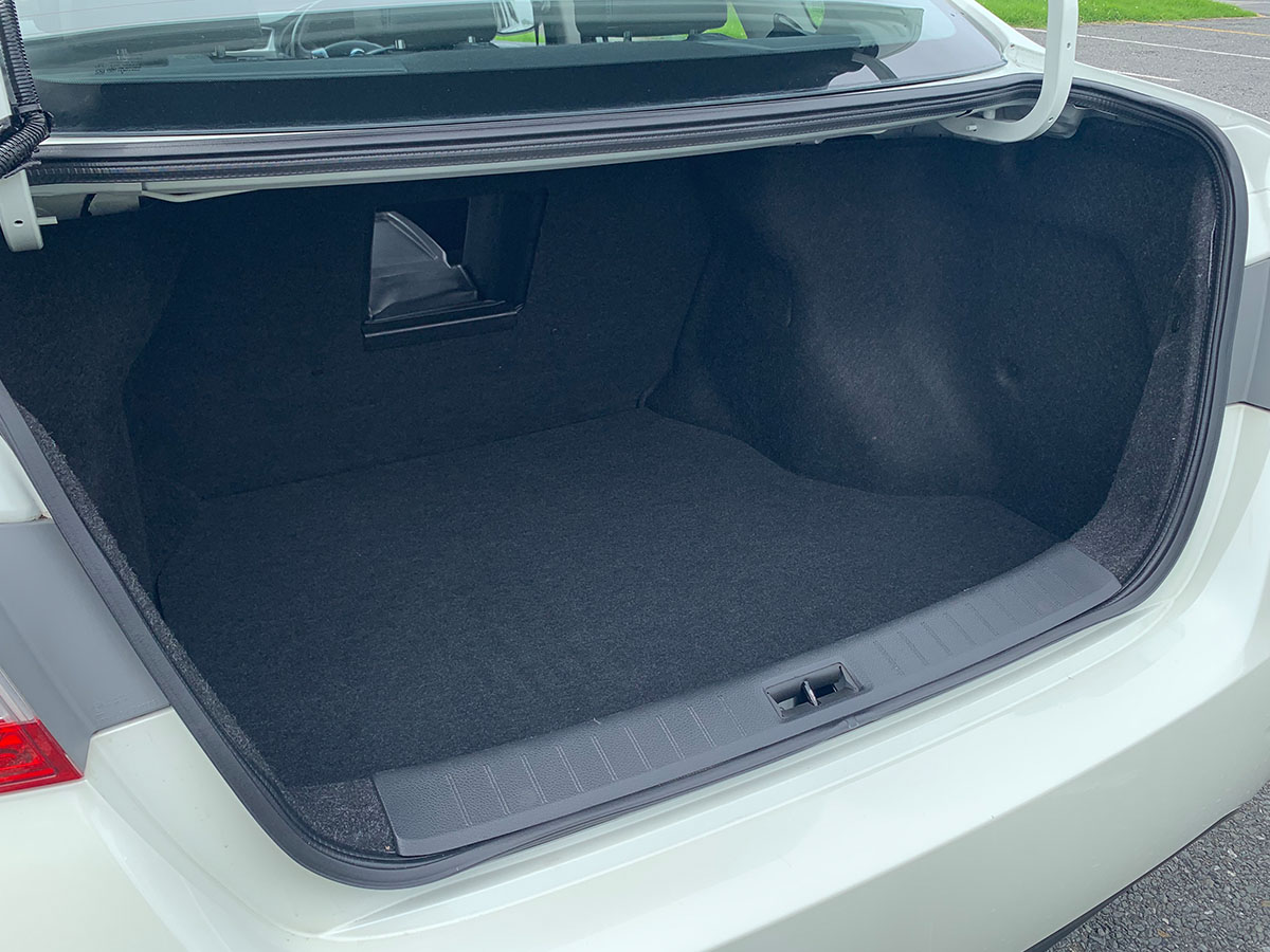 2013 Nissan Pulsar Ti