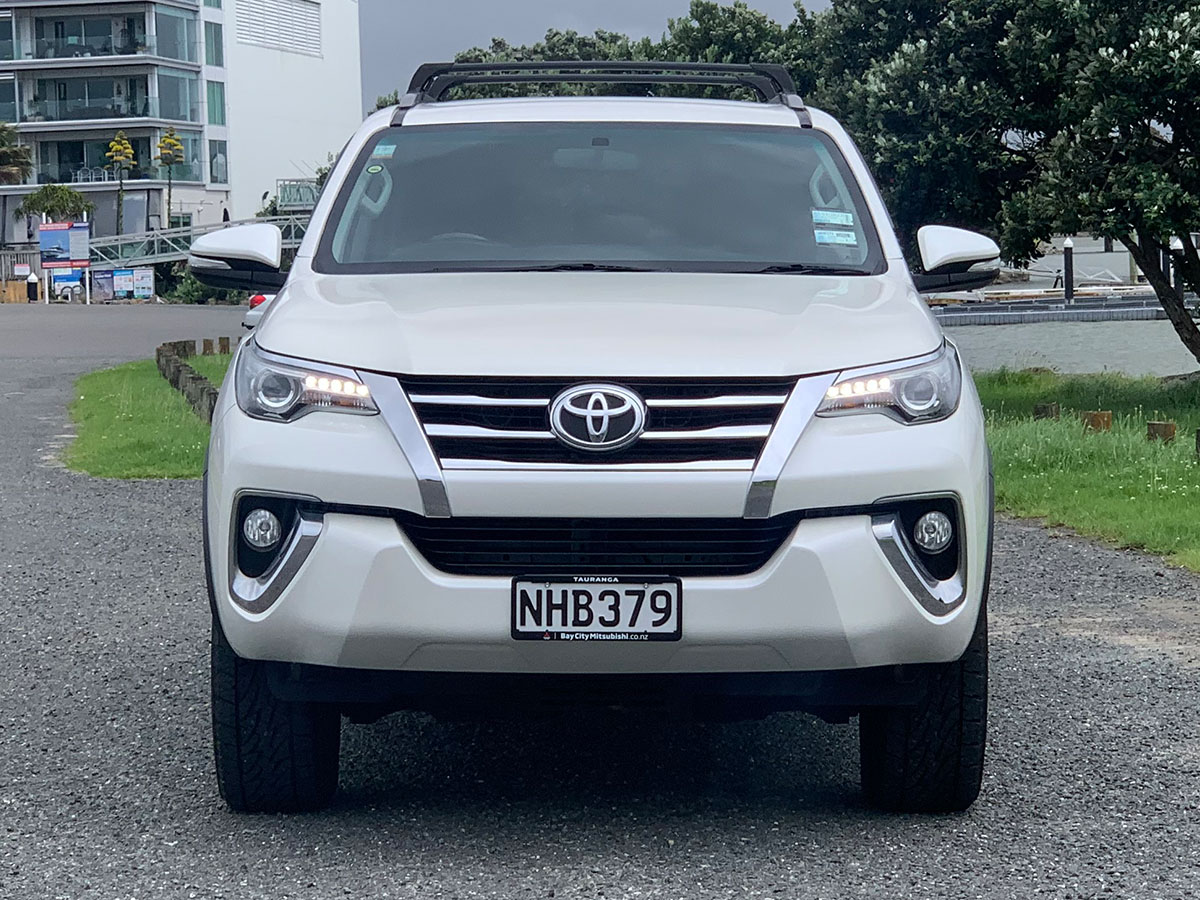 2016 Toyota Fortuner GXL 2.8L Diesel 4WD 7 Seater