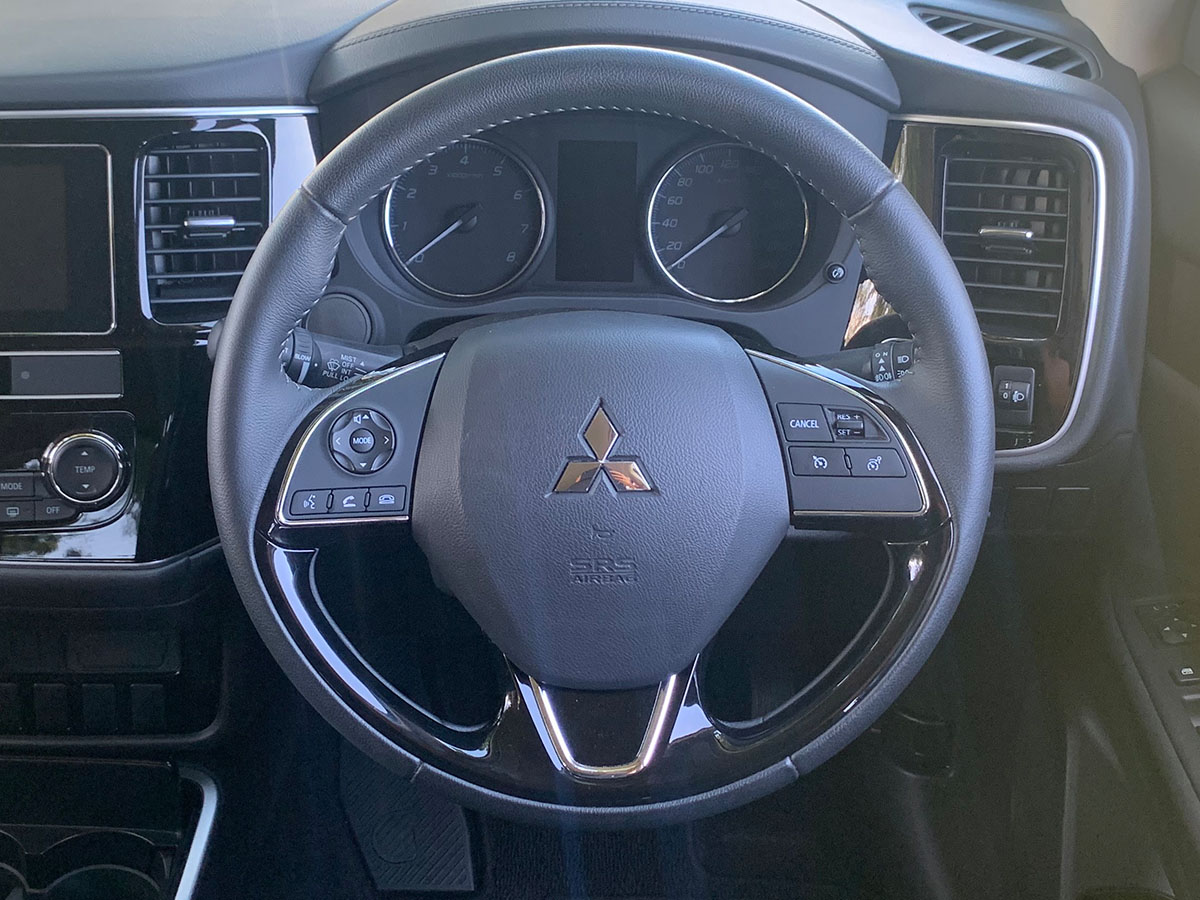 2018 Mitsubishi Outlander LS 2.4L Petrol 7 Seater