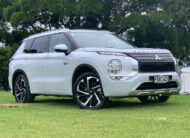 2022 Mitsubishi Outlander PHEV VRX