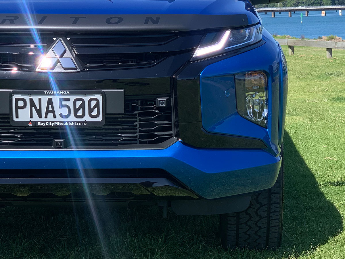 2022 Mitsubishi Triton GLSB 4WD 2.4L Diesel Turbo 6 Speed Auto