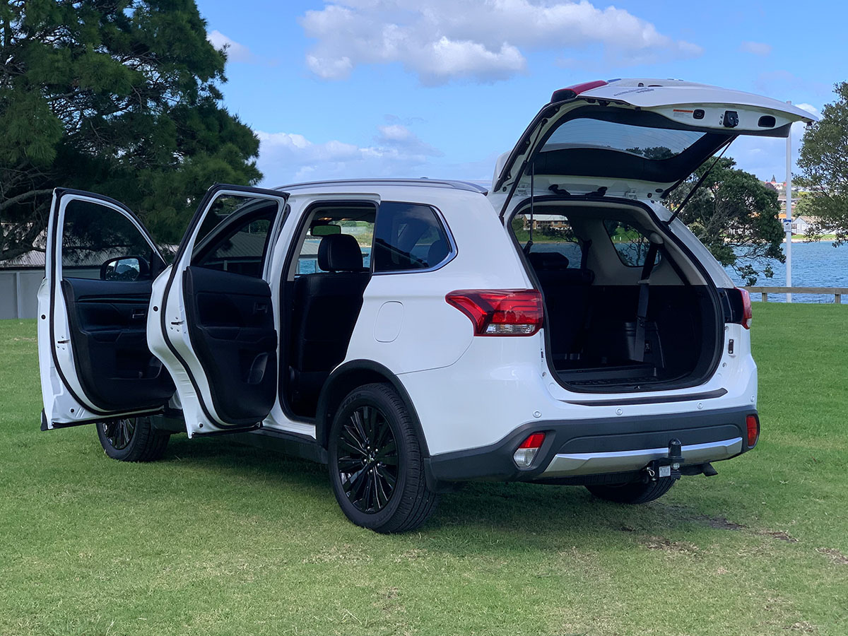 2017 Mitsubishi Outlander VRX 2.3L Diesel 4WD 6 Speed Auto