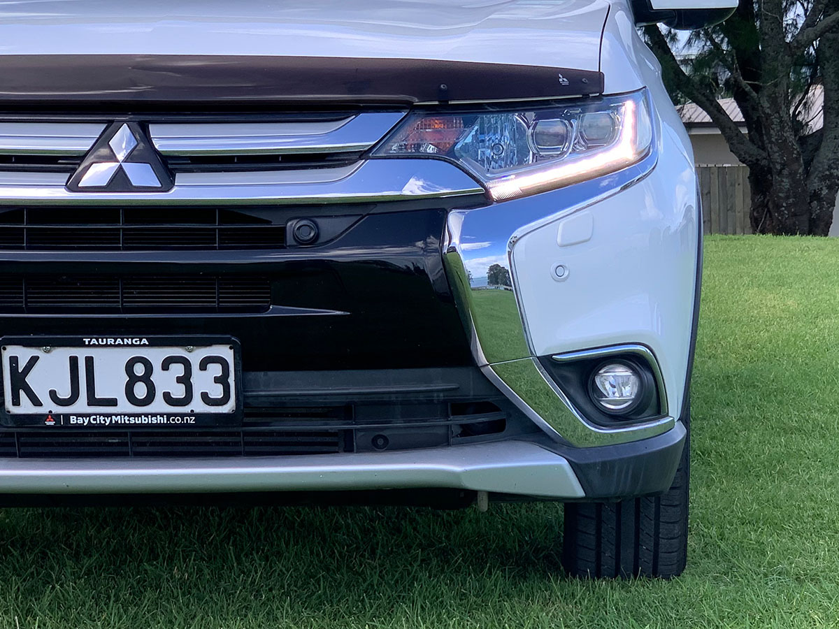 2017 Mitsubishi Outlander VRX 2.3L Diesel 4WD 6 Speed Auto