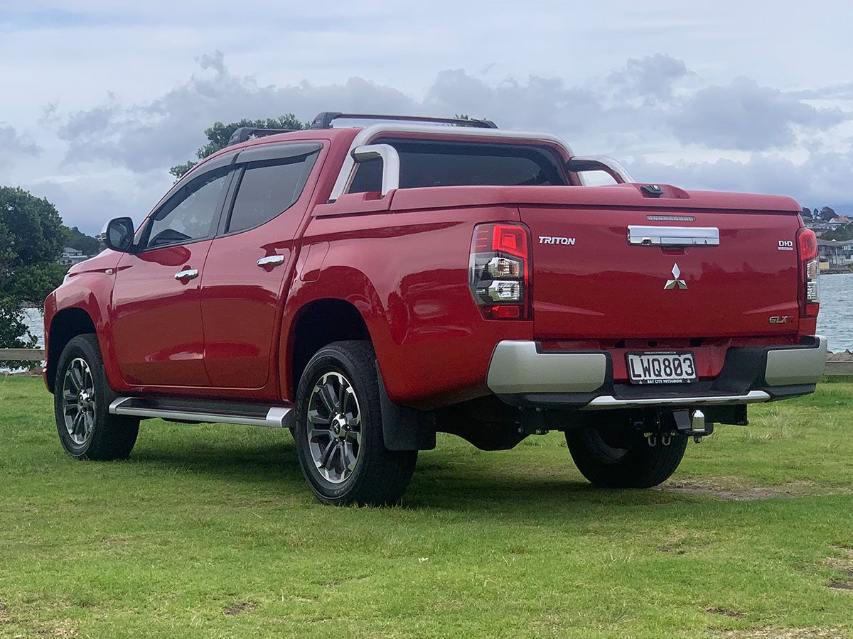 2018 Mitsubishi Triton GLXR LWQ803