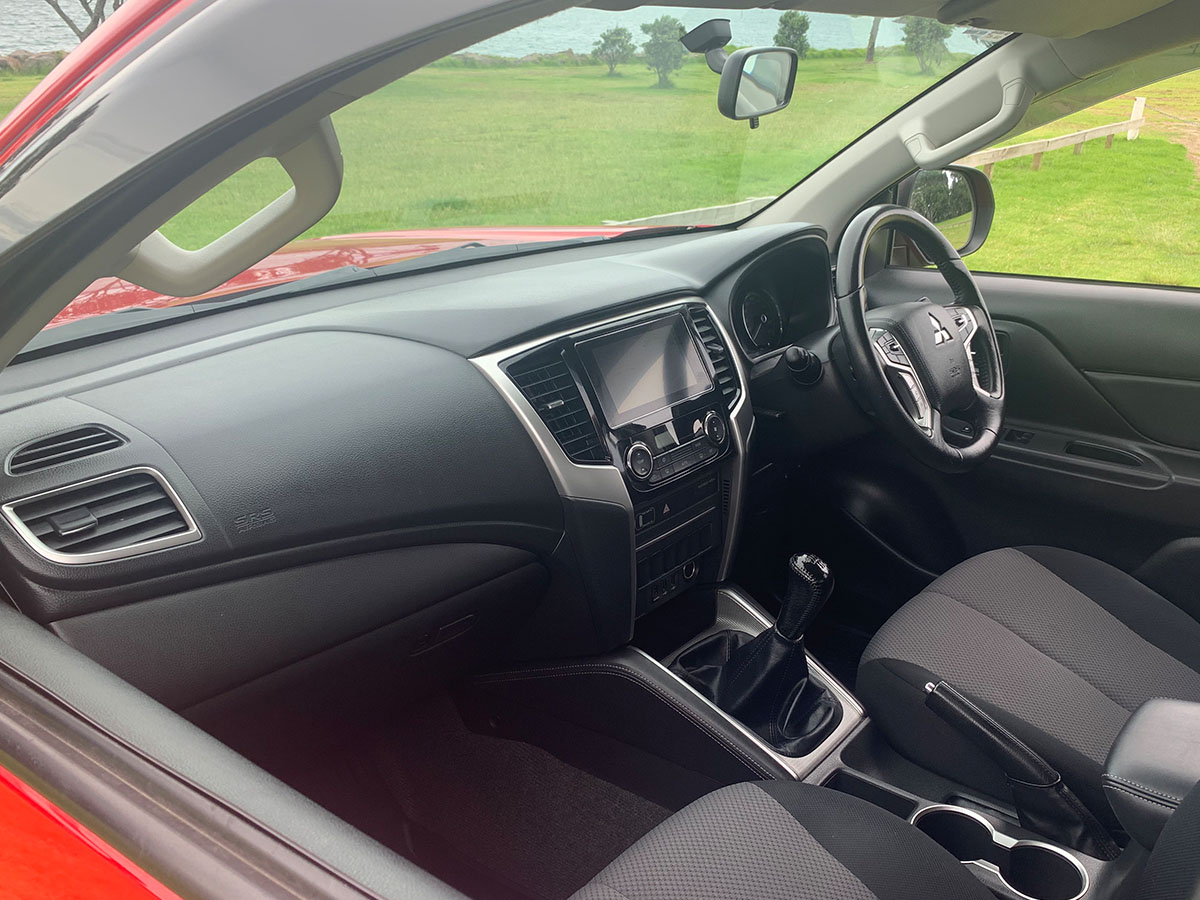 2018 Mitsubishi Triton GLXR 2.4L 2WD Diesel 6 Speed Manual