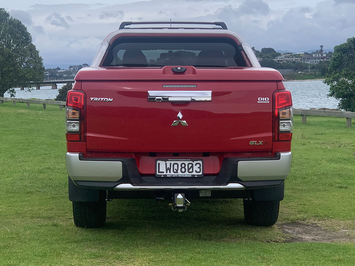 2018 Mitsubishi Triton GLXR 2.4L 2WD Diesel 6 Speed Manual