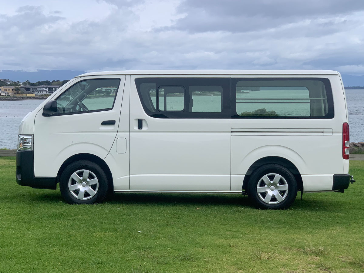 2018 Toyota Hiace ZL 3.0L Turbo Diesel Auto