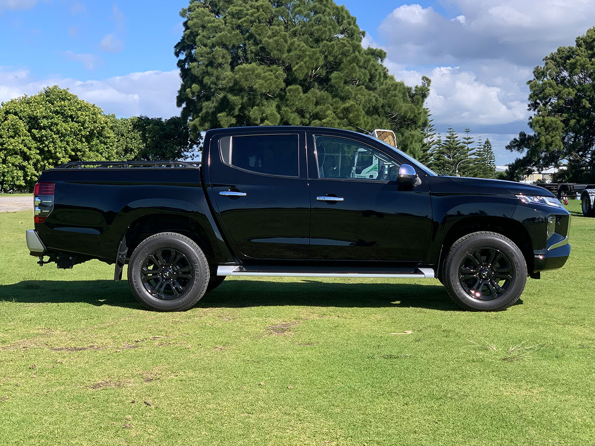 2019 Mitsubishi Triton VRX 2.4L Diesel 6 Speed Auto