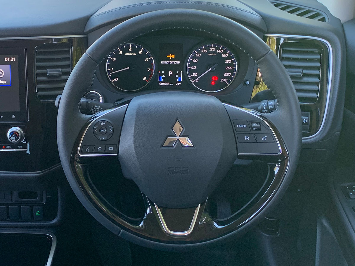 2022 Mitsubishi Outlander LS 2.4L Petrol 7 Seater Automatic