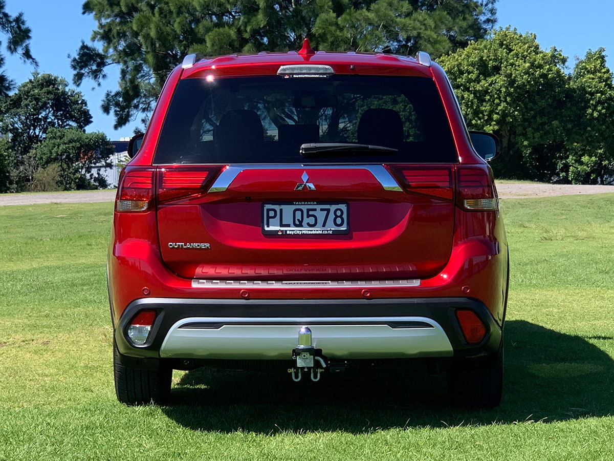 2022 Mitsubishi Outlander LS 2.4L Petrol 7 Seater Automatic