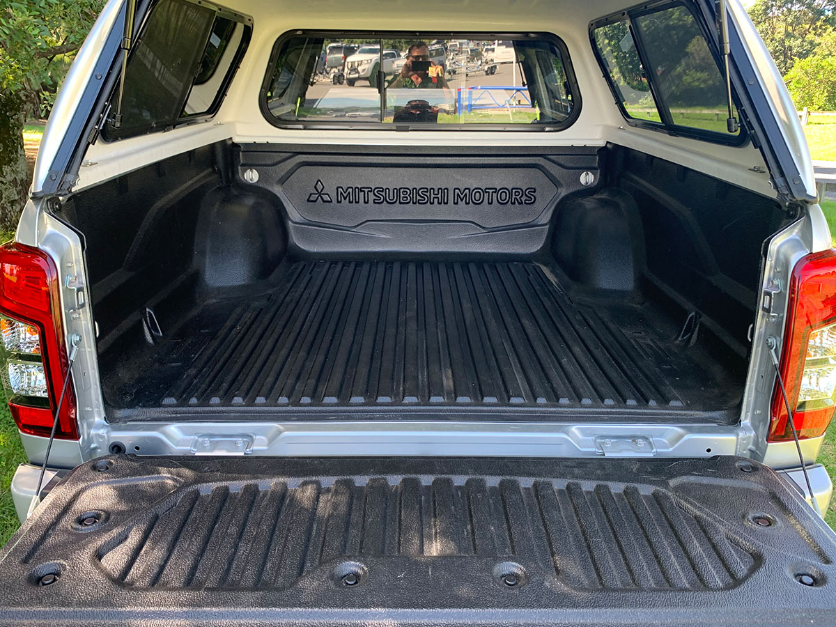 2022 Mitsubishi Triton GLXR 2.4L Diesel Turbo 2WD 6 Speed Auto