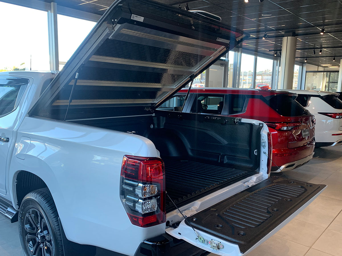 2023 Mitsubishi Triton GSR 4WD Auto 2.4L Diesel