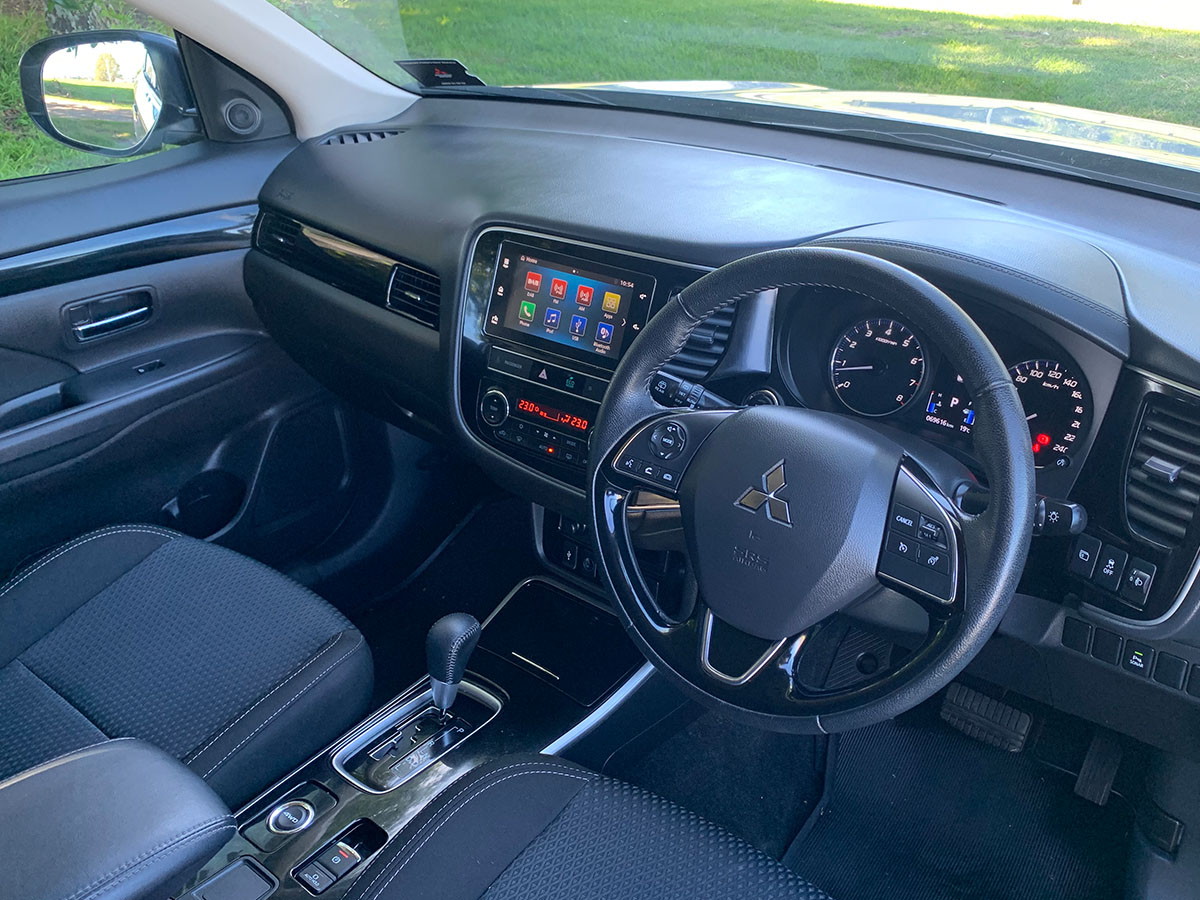 2019 Mitsubishi Outlander LS 4WD 2.4L Petrol 7 Seater Automatic