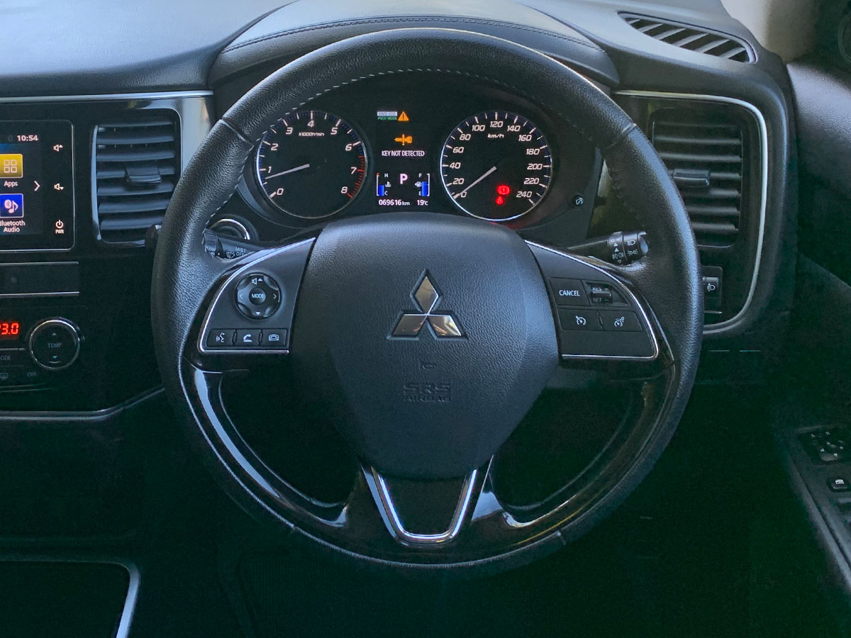 2019 Mitsubishi Outlander LS 4WD 2.4L Petrol 7 Seater Automatic