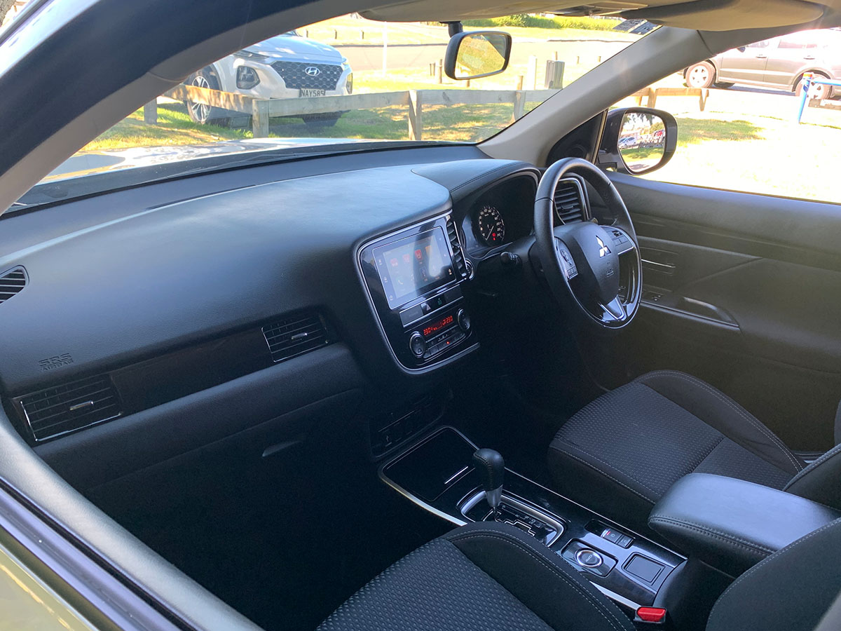 2019 Mitsubishi Outlander LS 4WD 2.4L Petrol 7 Seater Automatic