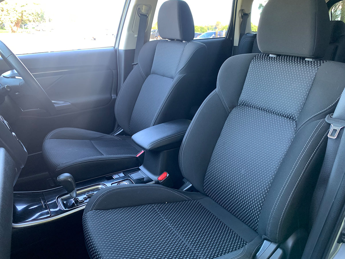 2019 Mitsubishi Outlander LS 4WD 2.4L Petrol 7 Seater Automatic