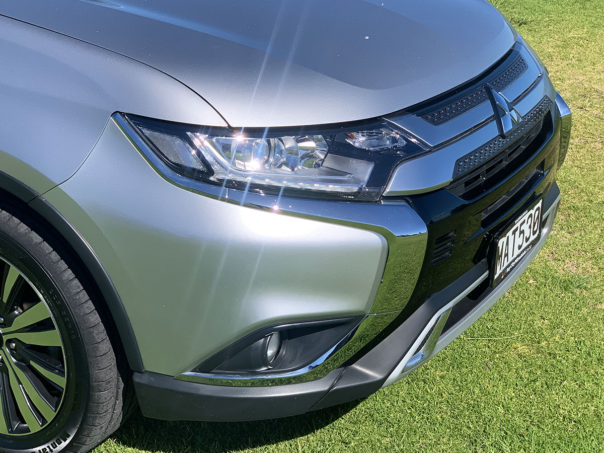 2019 Mitsubishi Outlander LS 4WD 2.4L Petrol 7 Seater Automatic