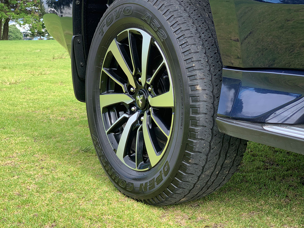 2019 Mitsubishi Pajero Sport VRX 2.4L Diesel 4WD 7 Seater