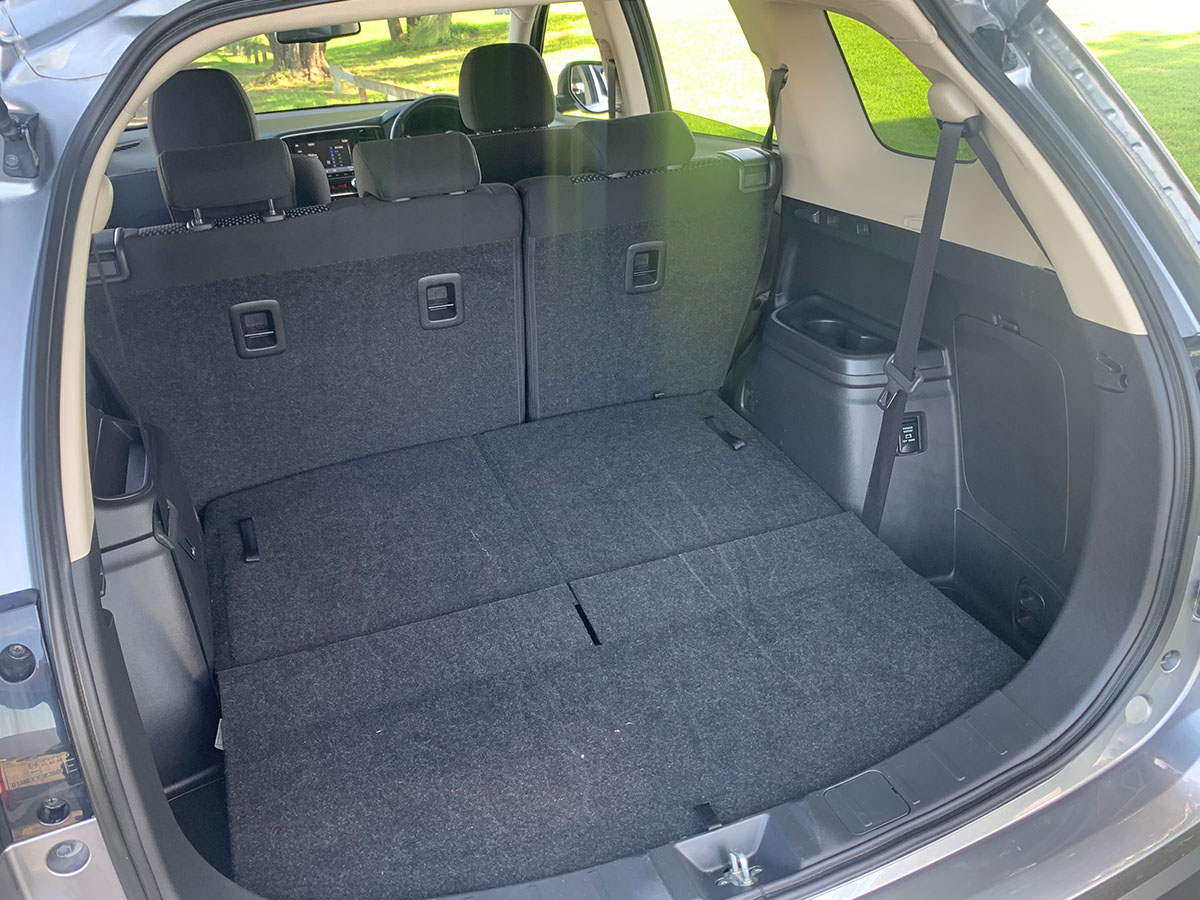 2021 Mitsubishi Outlander LS 2.4L Petrol 7 Seater Automatic