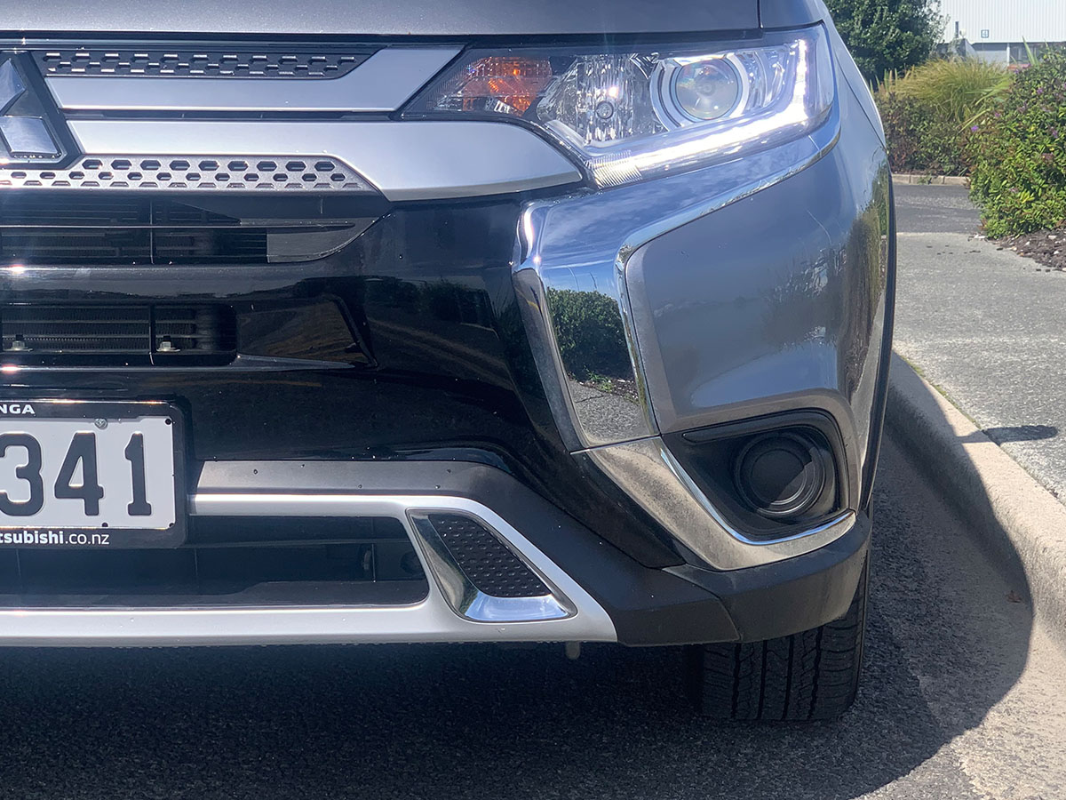 2021 Mitsubishi Outlander LS 2.4L Petrol 7 Seater Automatic