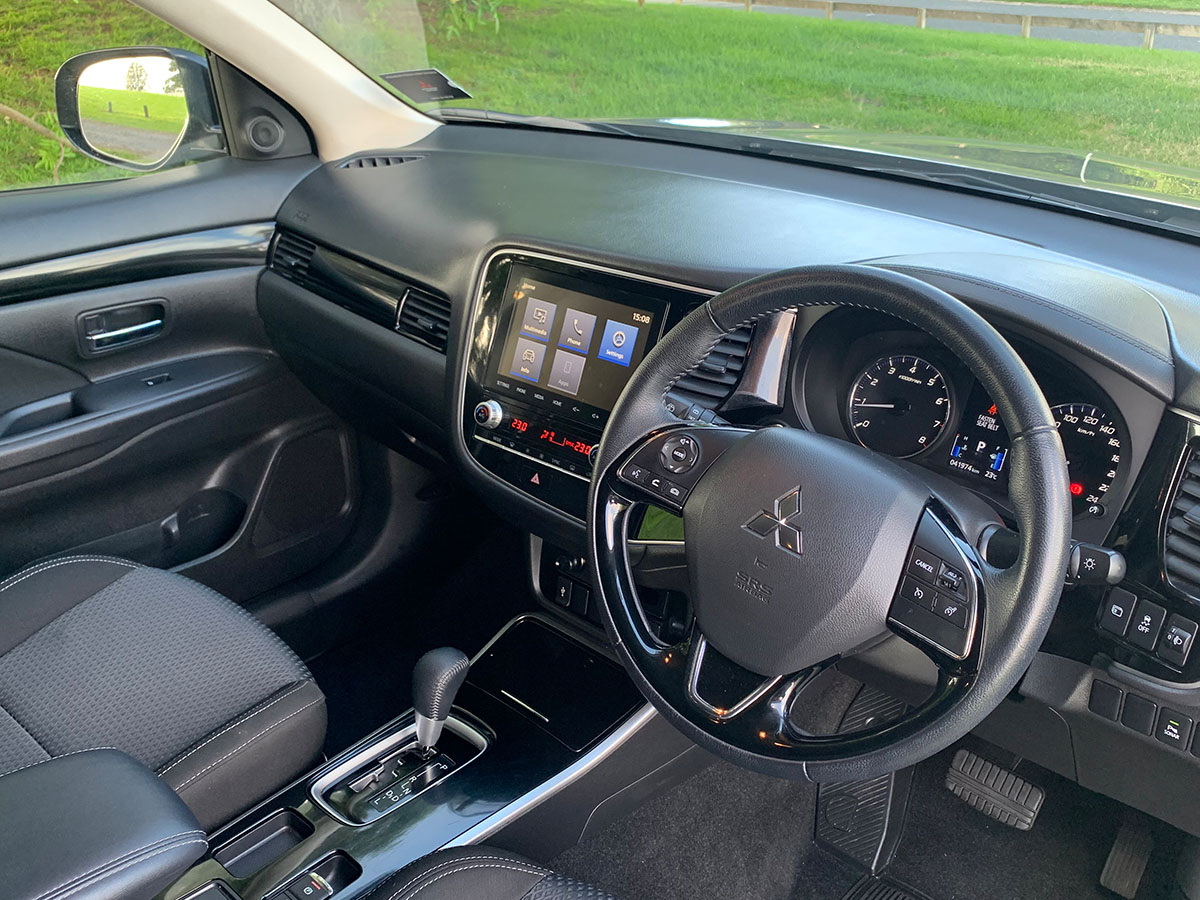 2021 Mitsubishi Outlander LS 2.4L Petrol 7 Seater Automatic