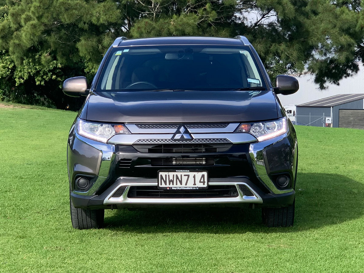 2021 Mitsubishi Outlander LS 2.4L Petrol 7 Seater Automatic