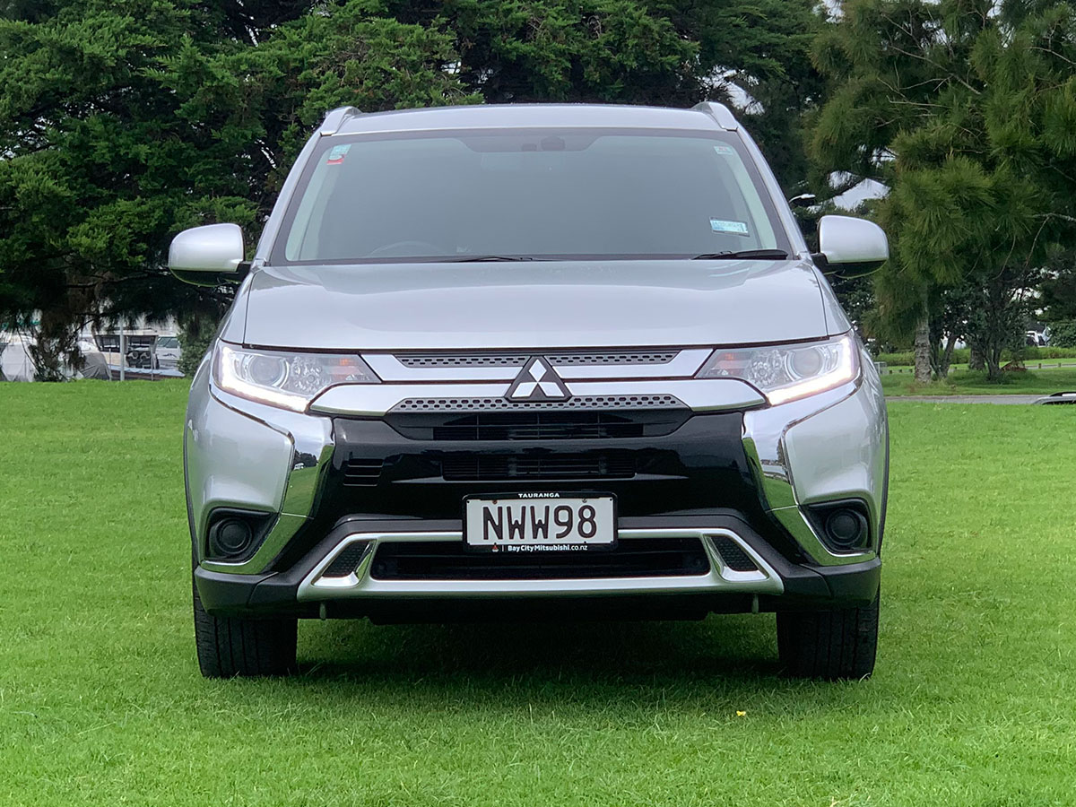 2021 Mitsubishi Outlander LS 2.4L Petrol 7 Seater Automatic